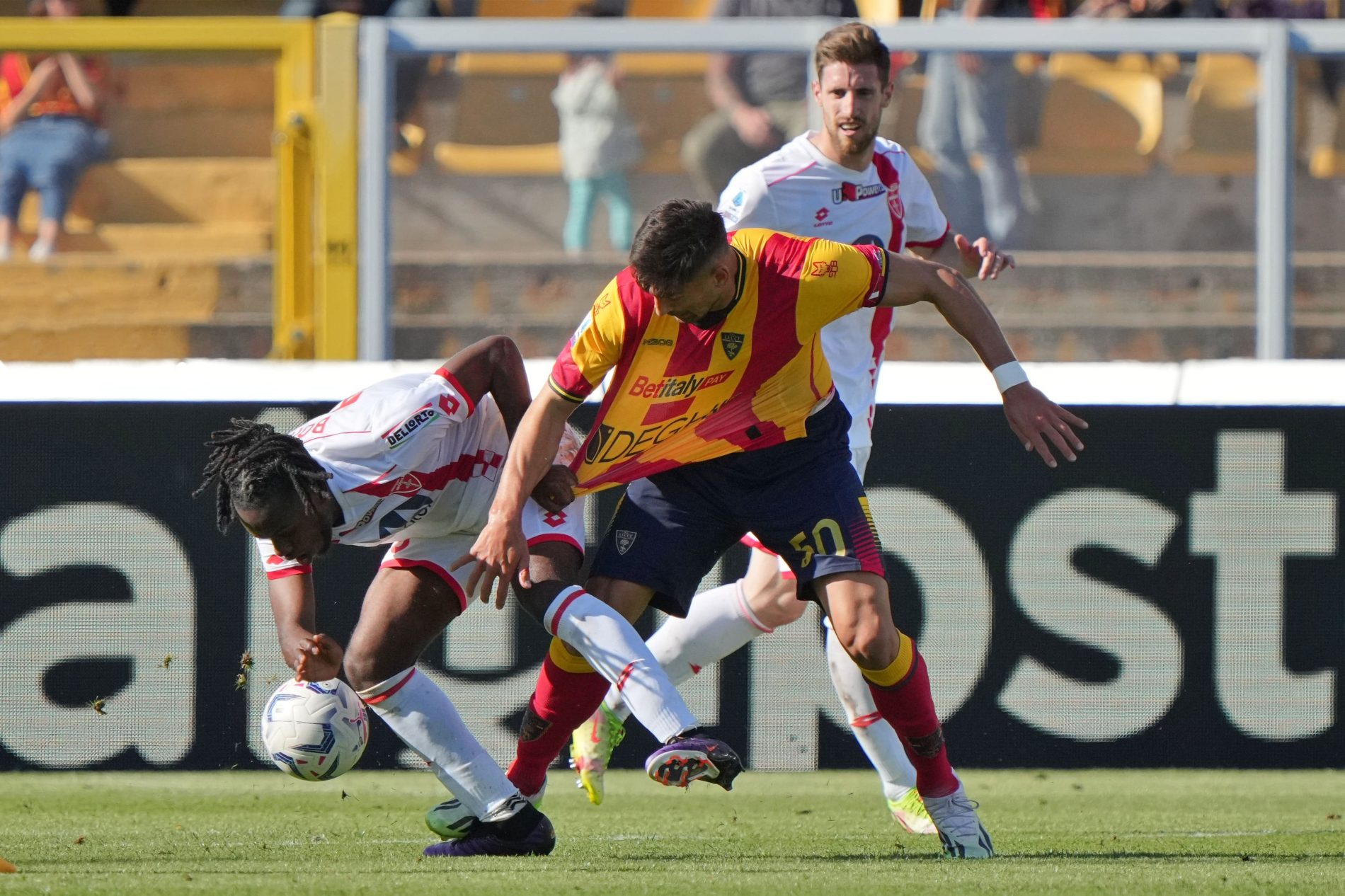 lecce monza