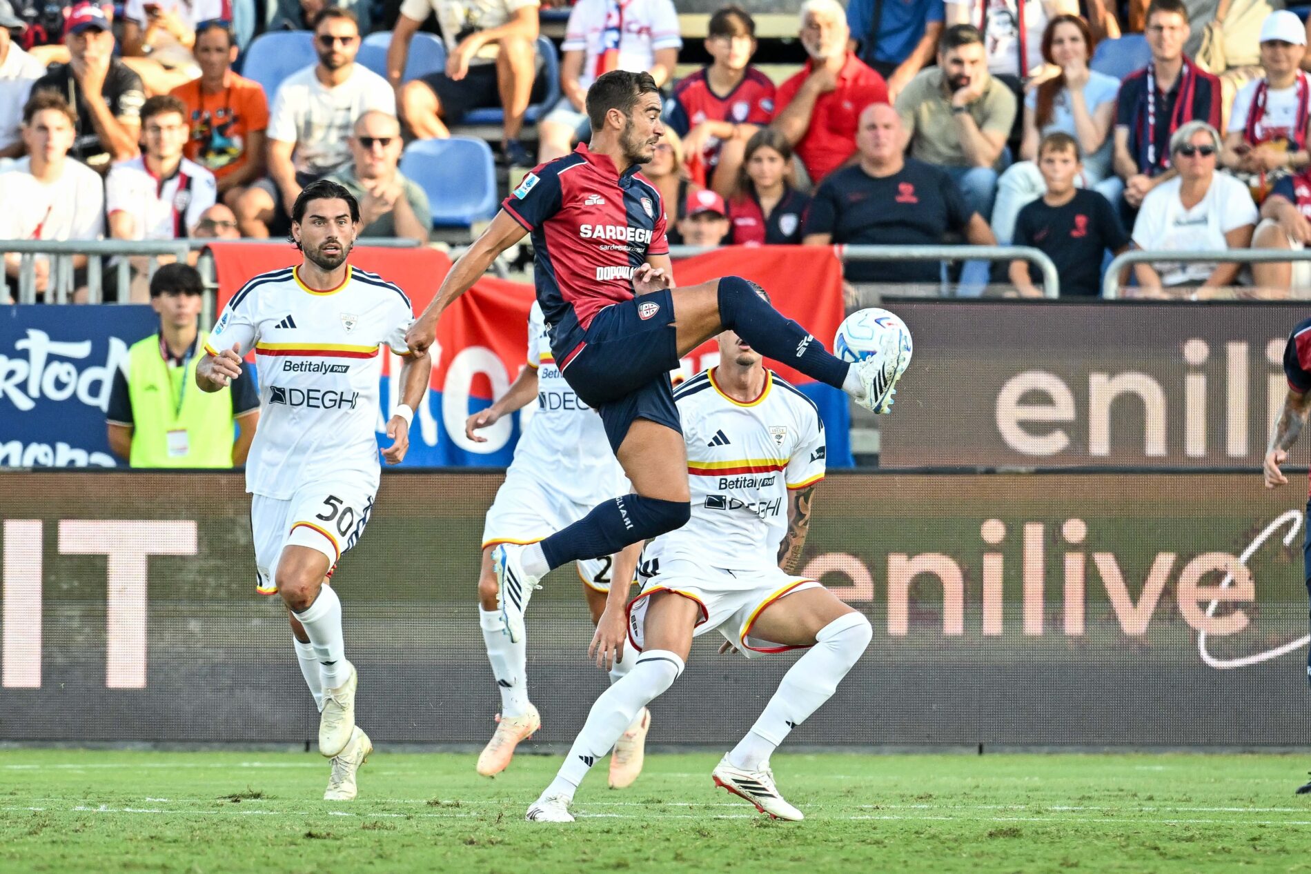 Lecce, troppi tiri concessi e cross tanto imprecisi