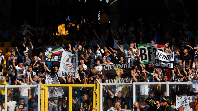 LECCE CAMPIONATO 2019-2020 SETTORE OSPITI MICHEL CAPUTO/SILPRESS