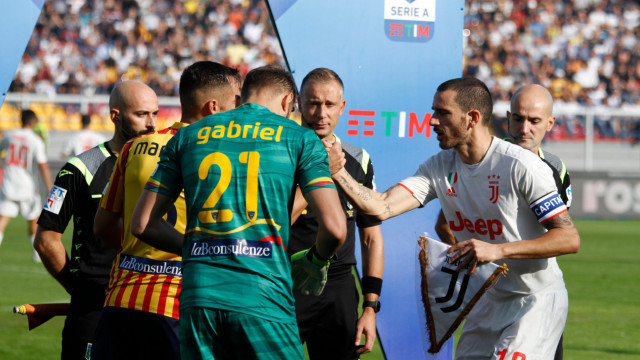 LECCE CAMPIONATO 2019-2020 SCAMBIO GAGLIARDETTI MICHEL CAPUTO/SILPRESS