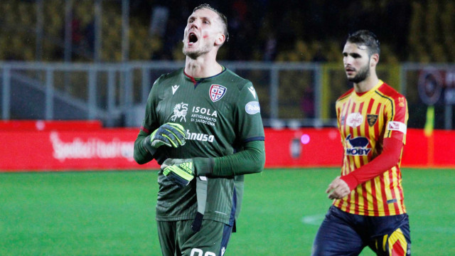 LECCE CAMPIONATO 2019-2020 OLSEN CONTRO LA CURVA MICHEL CAPUTO/SILPRESS