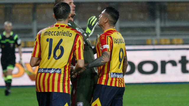 LECCE CAMPIONATO 2019-2020 PUGNO OLSEN MICHEL CAPUTO/SILPRESS