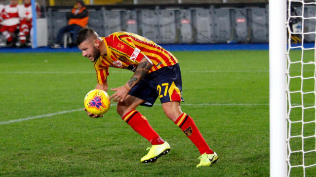 LECCE CAMPIONATO 2019-2020 CALDERONI DOPO IL GOL MICHEL CAPUTO/SILPRESS