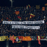 LECCE CAMPIONATO 2019-2020 STRISCIONE CURVA NORD MICHEL CAPUTO/SILPRESS