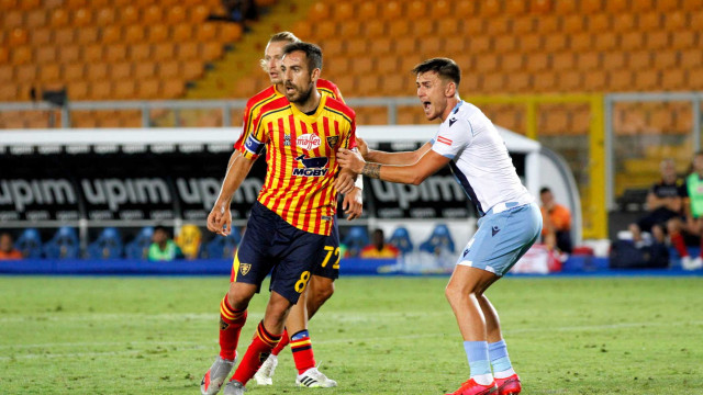 LECCE LAZIO CAMPIONATO 2019-2020 07/07/2020 MANCOSU IN AREA MICHEL CAPUTO/SILPRESS