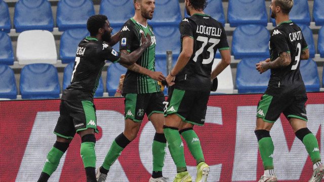 REGGIO EMILIA - ITALY, 04-07-20—FOTO DI CASTALDI / SILPRESS , MAPEI STADIUM - SASSUOLO VS LECCE, NELLA FOTO: RIGORE DOMENICO BERARDI (SASSUOLO)