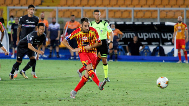 LECCE SAMPDORIA CAMPIONATO 2019-2020 01/07/2020 RIGORE MANCOSU MICHEL CAPUTO/SILPRESS