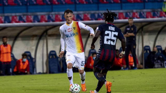 Cosenza-Lecce stadio San Vito-Marulla:in foto Henderson