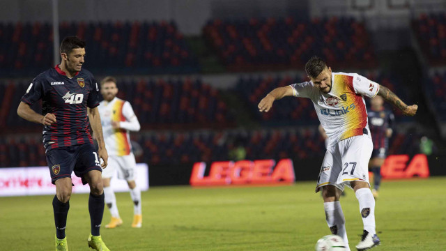 Cosenza-Lecce stadio San Vito-Marulla:in foto Calderoni