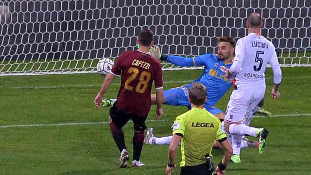Salernitana - Lecce
Lega Serie B
15 Dicembre 2020
Nella foto: CAPEZZI REALIZZA LA RETE DELLā1 - 0
SALSANO/SILPRESS