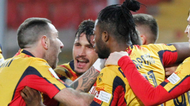 LECCE STAGIONE 2020-2021 LECCE-EMPOLI 24/01/2021 ABBRACCIO GOL MICHEL CAPUTO/SILPRESS