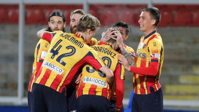 LECCE STAGIONE 2020-2021 LECCE-BRESCIA 09/02/2021 ABBRACCIO GOL MICHEL CAPUTO/SILPRESS