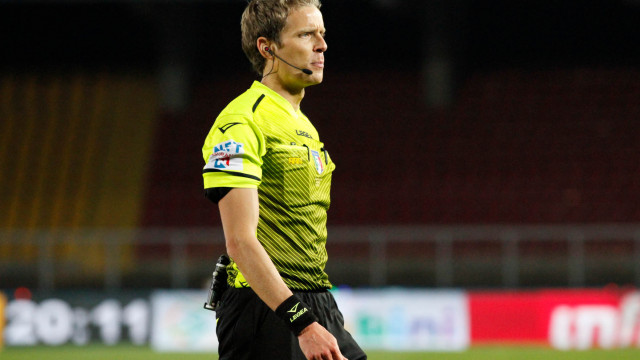 LECCE STAGIONE 2020-2021 LECCE-SALERNITANA 02/04/2021 ARBITRO CHIFFI MICHEL CAPUTO/SILPRESS