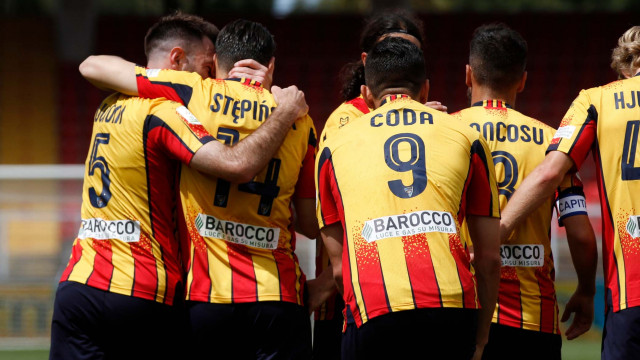 LECCE STAGIONE 2020-2021 LECCE-REGGINA 07/05/2021 ABBRACCI MICHEL CAPUTO/SILPRESS