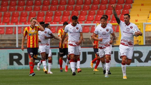 LECCE STAGIONE 2020-2021 LECCE-REGGINA 07/05/2021 ESULTANZA MONTALTO MICHEL CAPUTO/SILPRESS