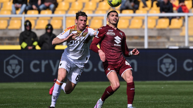 Ci Lecce 12/03/2023 - campionato di calcio serie A / Lecce-Torino / foto Carmelo Imbesi/Image Sport
nella foto: Nemanja Radonjic-Federico Baschirotto