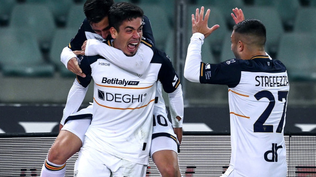 Mg Verona 27/11/2023 - campionato di calcio serie A / Hellas Verona-Lecce / foto Matteo Gribaudi/Image Sport
nella foto: esultanza gol Joan Gonzalez Canellas