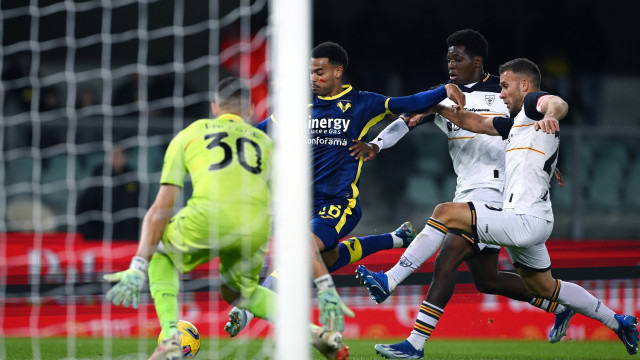Mg Verona 27/11/2023 - campionato di calcio serie A / Hellas Verona-Lecce / foto Matteo Gribaudi/Image Sport
nella foto: gol Cyril Ngonge