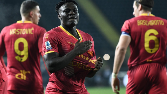 Mp Empoli 11/12/2023 - campionato di calcio serie A / Empoli-Lecce / foto Matteo Papini/Image Sport
nella foto: esultanza gol Lameck Banda