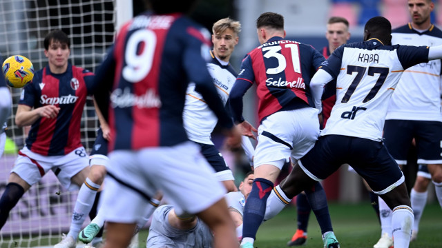 Bologna 11/02/2024 - campionato di calcio serie A / Bologna-Lecce / foto Image Sport
nella foto: gol Sam Beukema