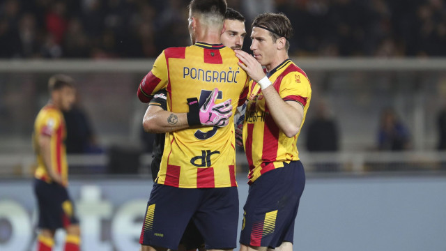 lecce roma abbraccio pongracic baschirotto falcone