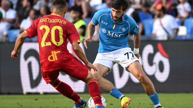 Ci Napoli 26/05/2024 - campionato di calcio serie A / Napoli-Lecce / foto Carmelo Imbesi/Image Sport
nella foto: Khvicha Kvaratskhelia-Ylber Ramadani napoli lecce