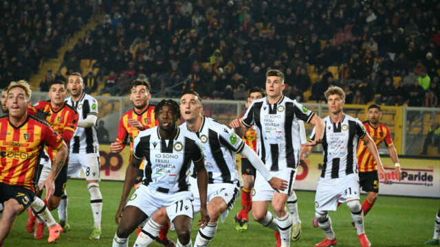 Match action during US Lecce vs Udinese Calcio, Italian soccer Serie A match in Lecce, Italy, February 21 2025