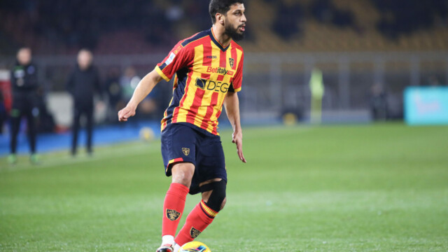 Hamza Rafia of US Lecce in action during US Lecce vs Udinese Calcio, Italian soccer Serie A match in Lecce, Italy, February 21 2025