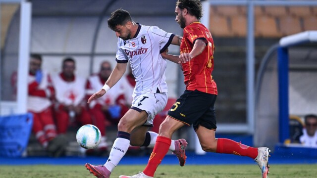 Ci Lecce 28/09/2025 - campionato di calcio serie A / Lecce-Bologna / foto Carmelo Imbesi/Image Sport
nella foto: Riccardo Orsolini-Antonino Gallo