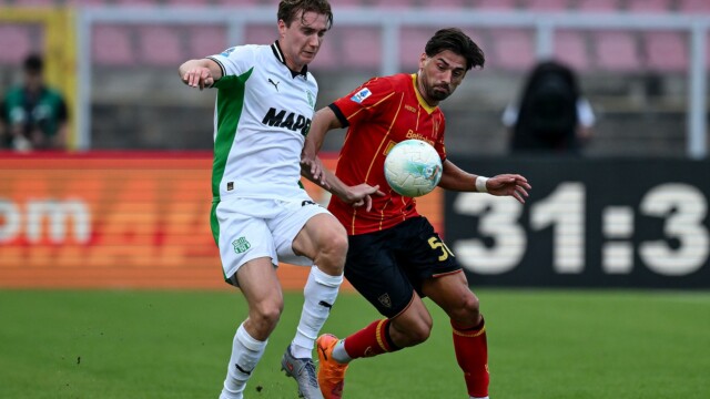 Ci Lecce 18/10/2025 - campionato di calcio Serie A / Lecce-Sassuolo / foto Carmelo Imbesi/Image Sport
nella foto: Kristian Thorstvedt-Santiago Pierotti