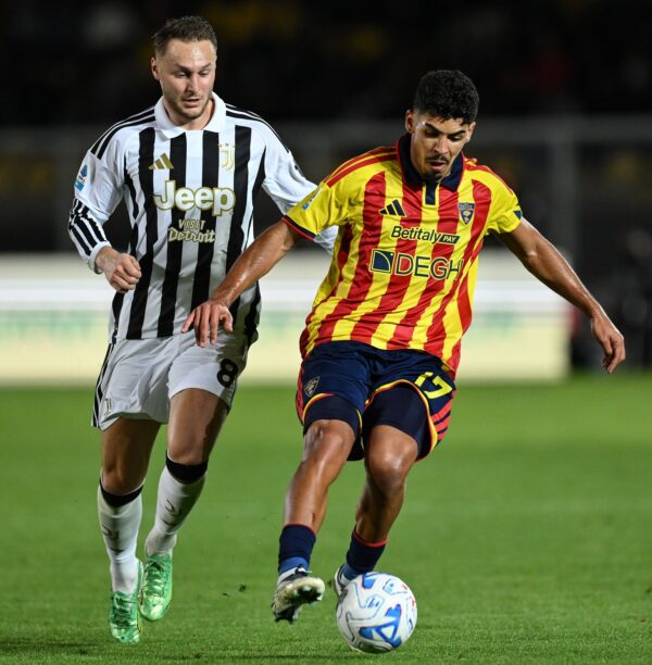 Ci Lecce 25/10/2026 - campionato di calcio serie A / Lecce-Juventus / foto Carmelo Imbesi/Image Sport
nella foto: Danilo Veiga-Teun Koopmeiners