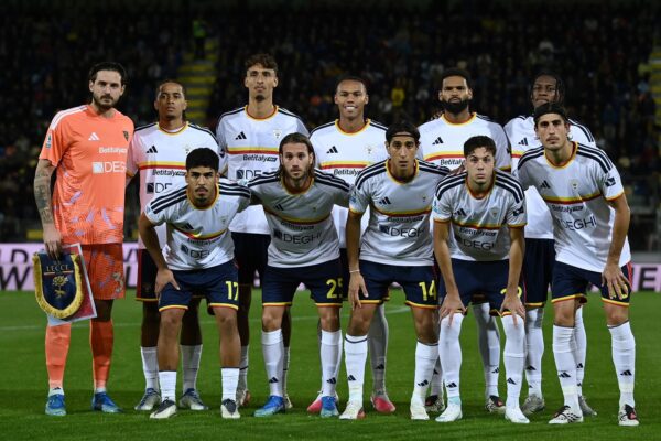 As Frosinone 29/10/2026 - campionato di calcio serie A / Frosinone-Lecce / foto Antonello Sammarco/Image Sport
nella foto: formazione Lecce